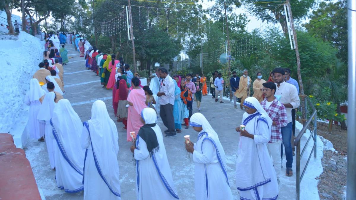 Devotees throng Gunadala Mary Matha shrine for  novena prayers in Vijayawada
