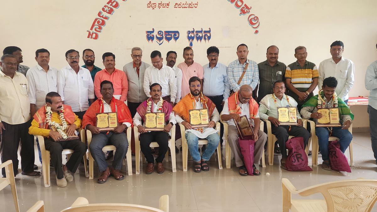 ‘Young journalists should strive to uncover truth’