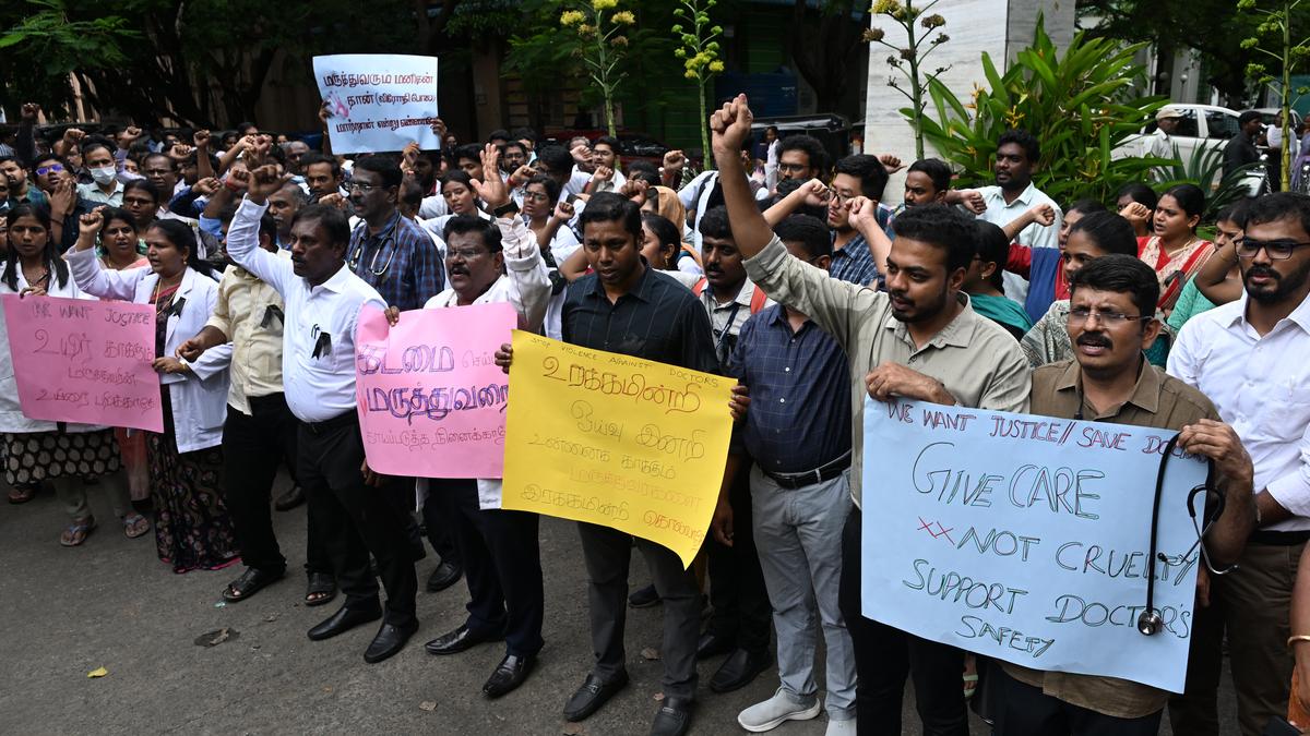 Tamil Nadu government doctors call off strike after government assures them of security