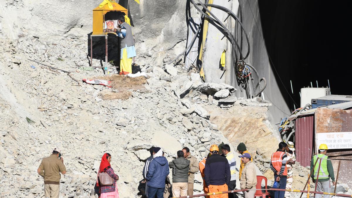 Desperate to meet their kin trapped inside Uttarakhand tunnel, families keep hopes pinned for success of rescue operations