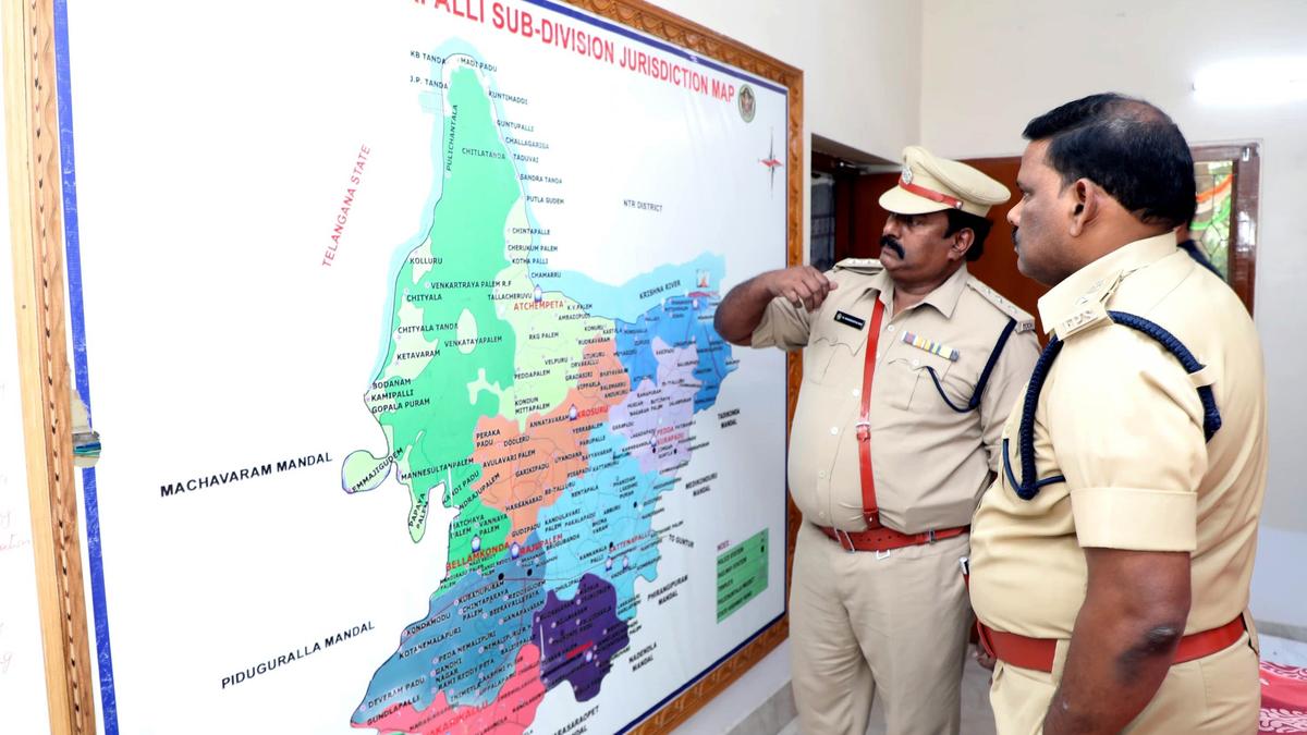 Palnadu SP calls for special surveillance teams to curb ganja peddling