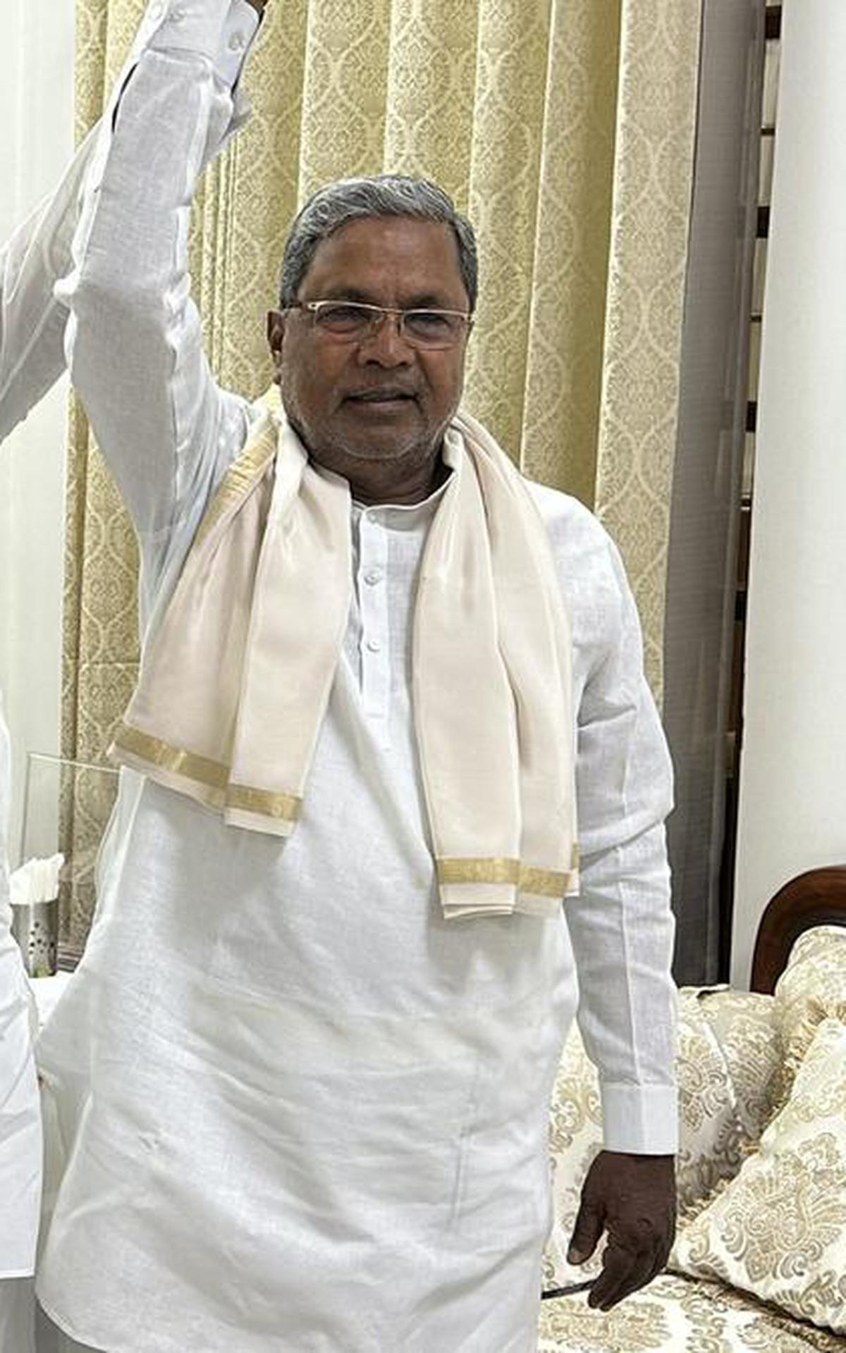 Congress Announces Siddaramaiah As Cm Of Karnataka And D K Shivakumar As His Only Deputy The