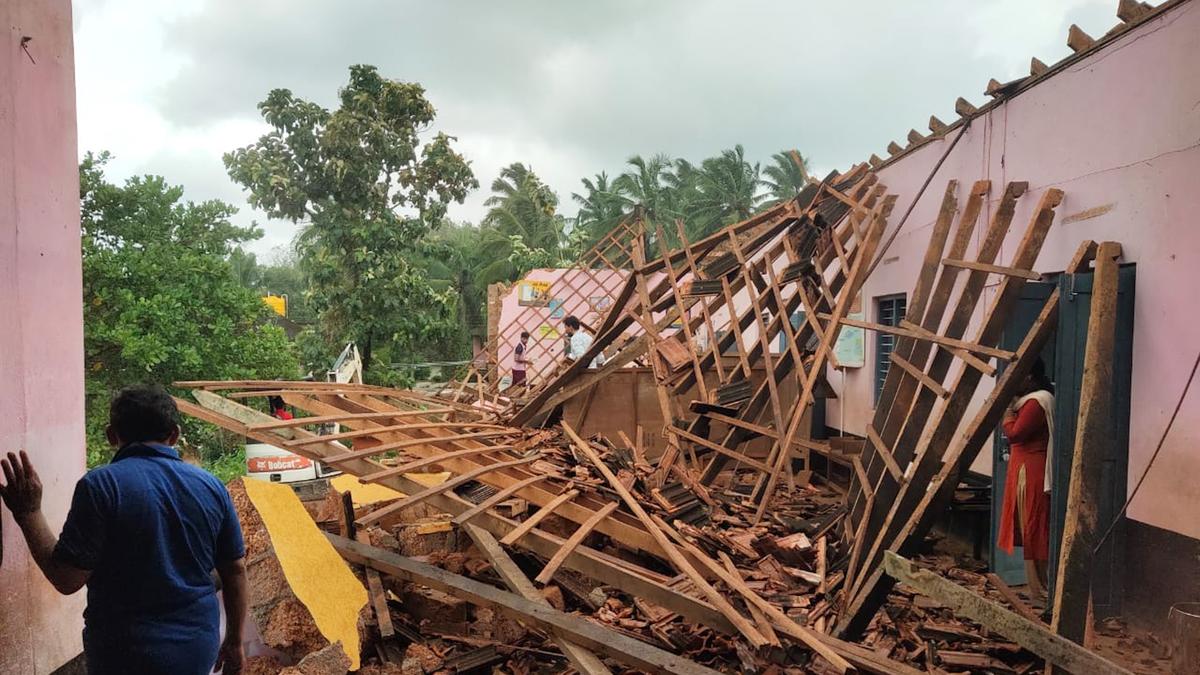 Roof of government school classroom collapses, four students injured in Dakshina Kannada