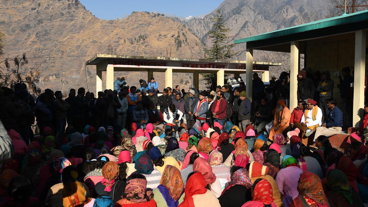 Joshimath residents to get six-month waiver on power, water bills, says Uttarakhand government