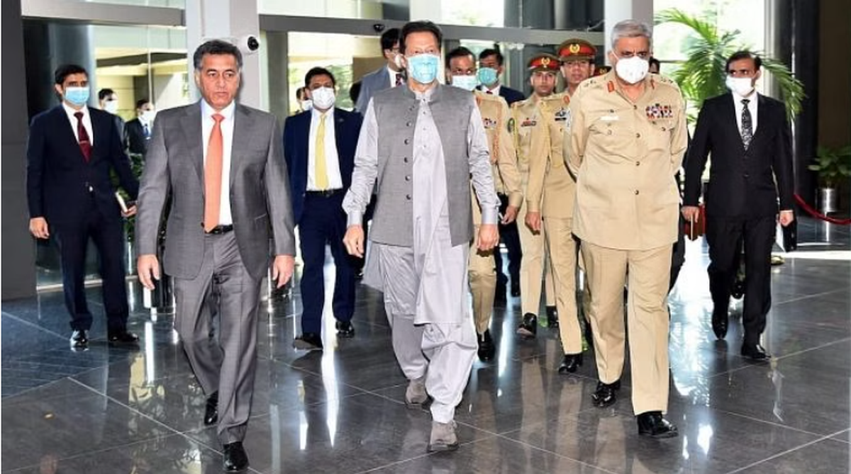 ISI chief Lt. Gen. Faiz Hameed, Pakistan Prime Minister Imran Khan and COAS General Qamar Bajwa at ISI Secretariat, Pakistan