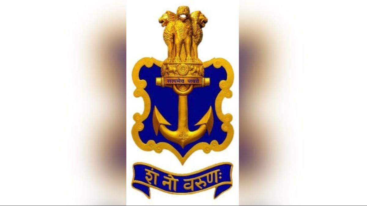https://th-i.thgim.com/public/incoming/iron15/article70028406.ece/alternates/LANDSCAPE_1200/IndianNavy1.jpg