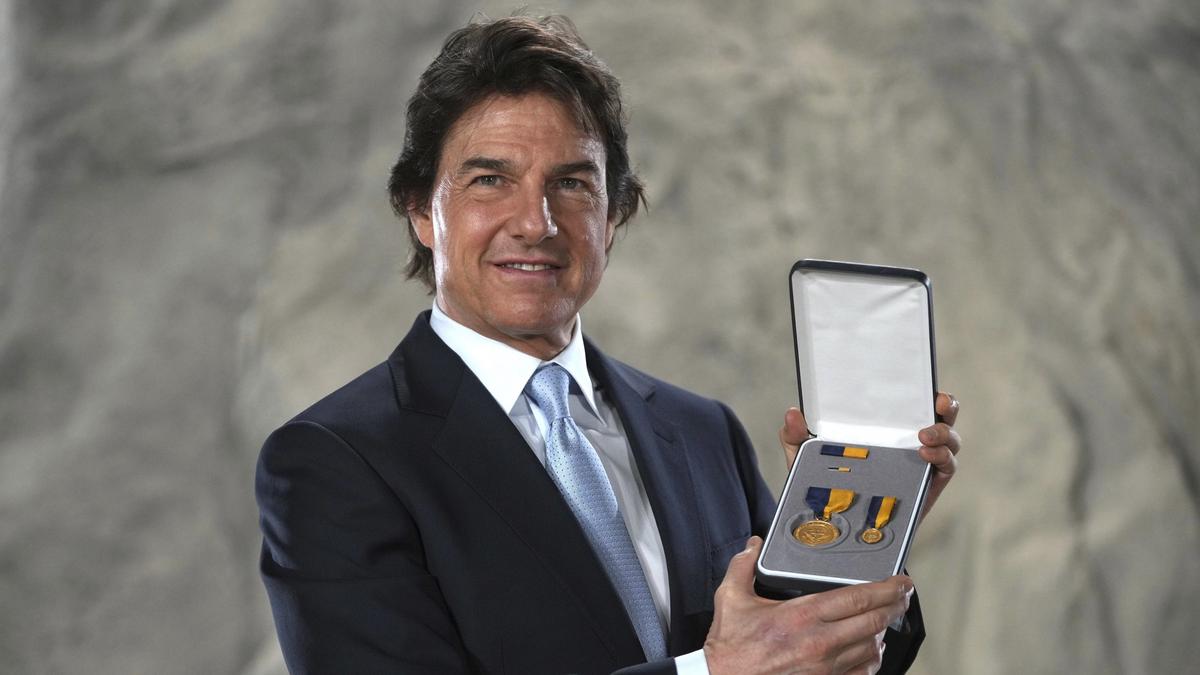 Tom Cruise honoured with US Navy’s highest civilian award