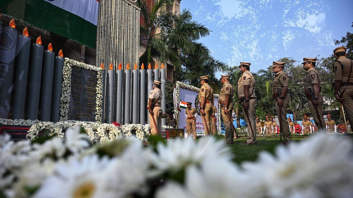 26/11 Mumbai terror attack anniversary: Tributes paid to martyrs