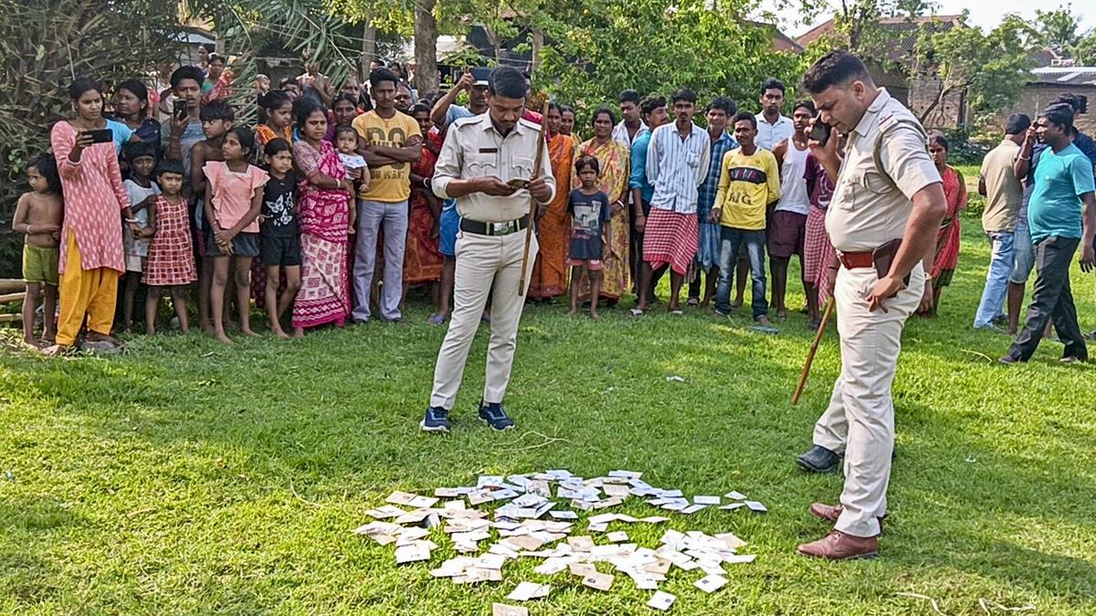 EPICs found strewn in Birbhum field; Aadhaar cards recovered from Trinamool office in Bidhannagar