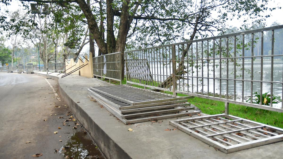 Despite opposition, Kodaikanal Municipality goes ahead with beautification project