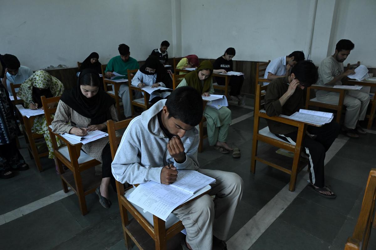 Indian Air Force to Oversee Transport of NEET-UG Re-test Papers