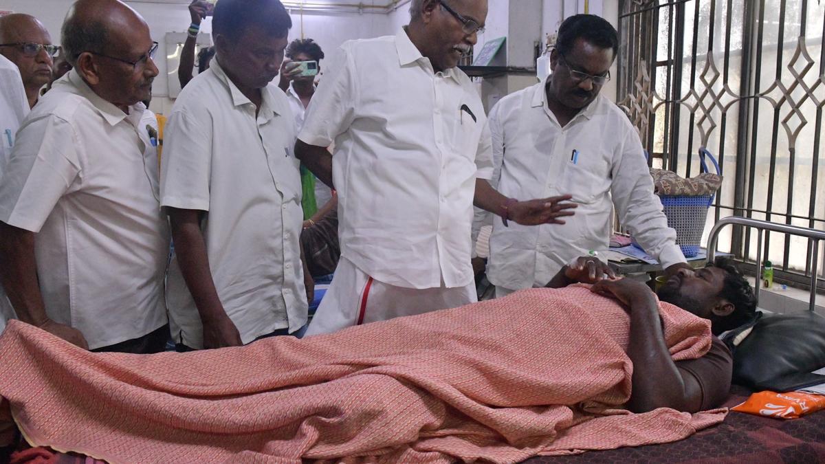 CPI (M) leader urges police to arrest real culprits in DYFI secretary attack case