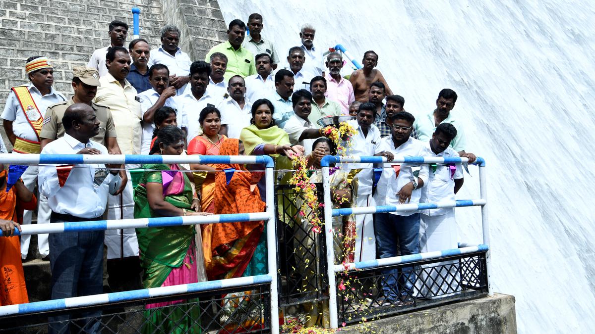 Release of water from Sothuparai dam in Theni district begins