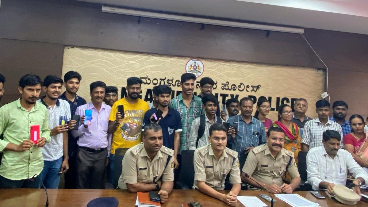 Police handover stolen mobile phones to owners after recovering them through CEIR portal