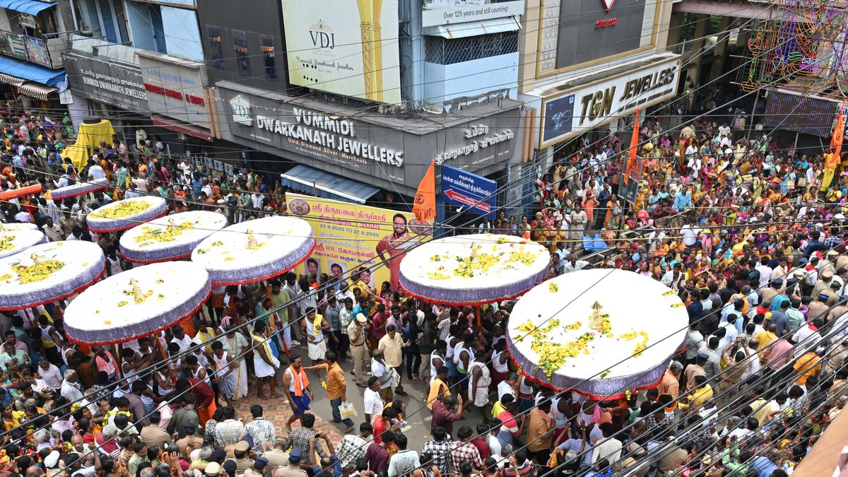 Annual Tirupati Tirumala umbrella procession begins