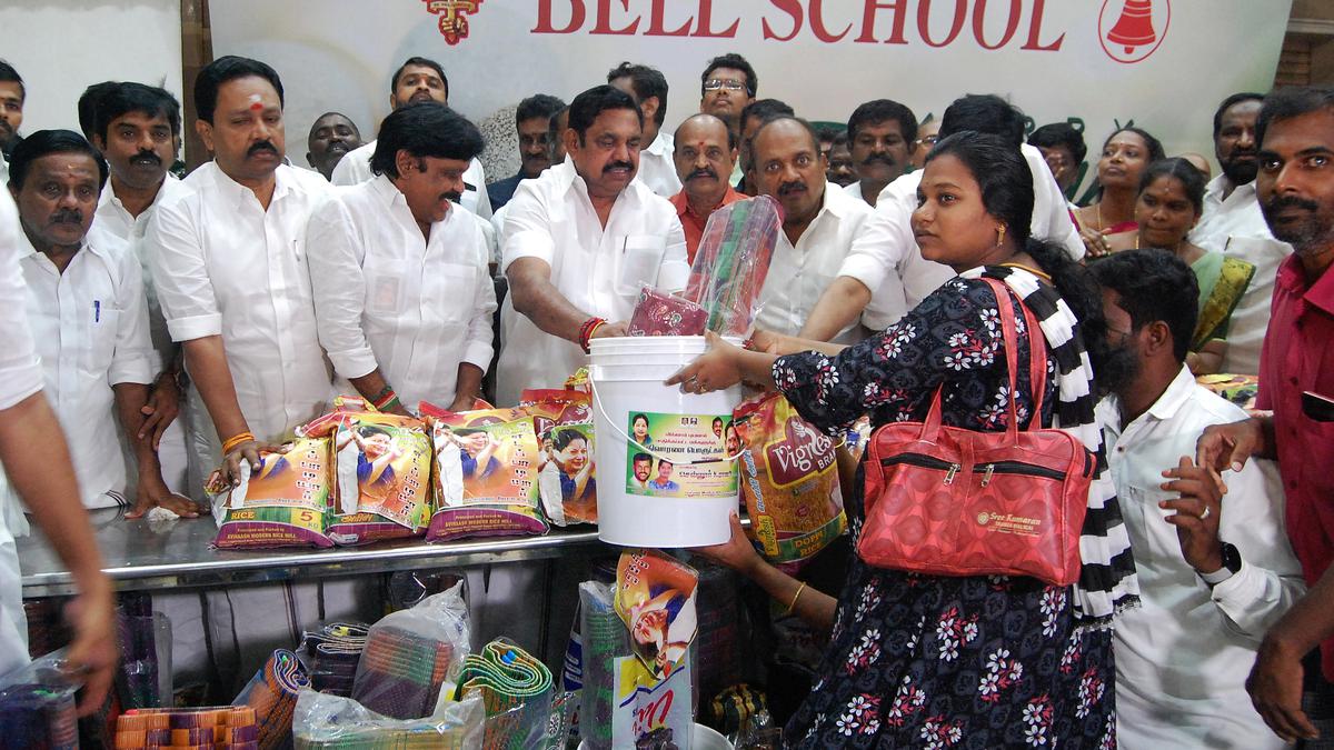 DMK government’s failure to take timely precautionary measures reason behind worst floods, says Palaniswami