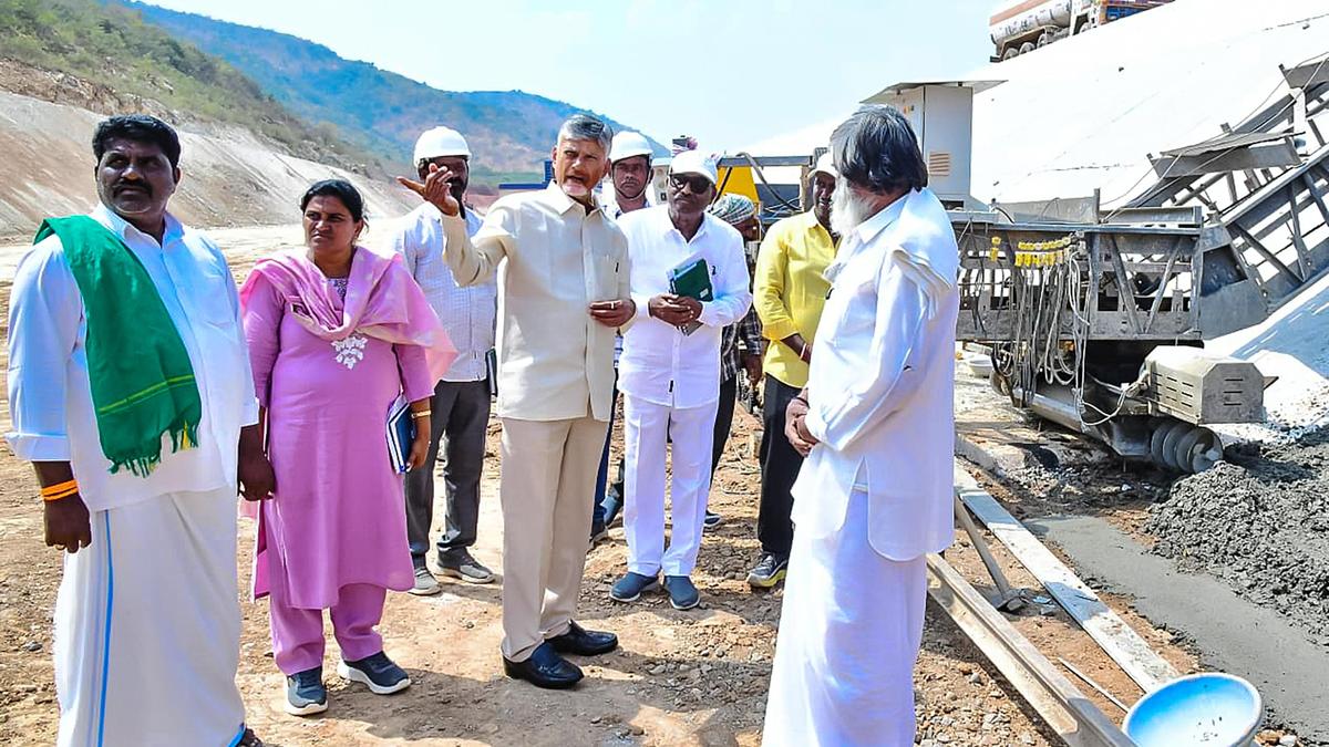 Naidu slams YSRCP, assures State reconstruction with NDA alliance