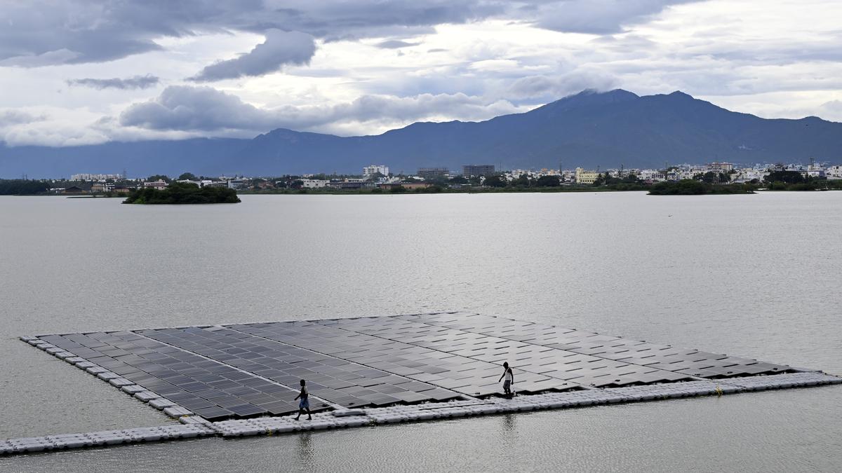 Coimbatore Corporation to install floating solar panels at Ukkadam big tank