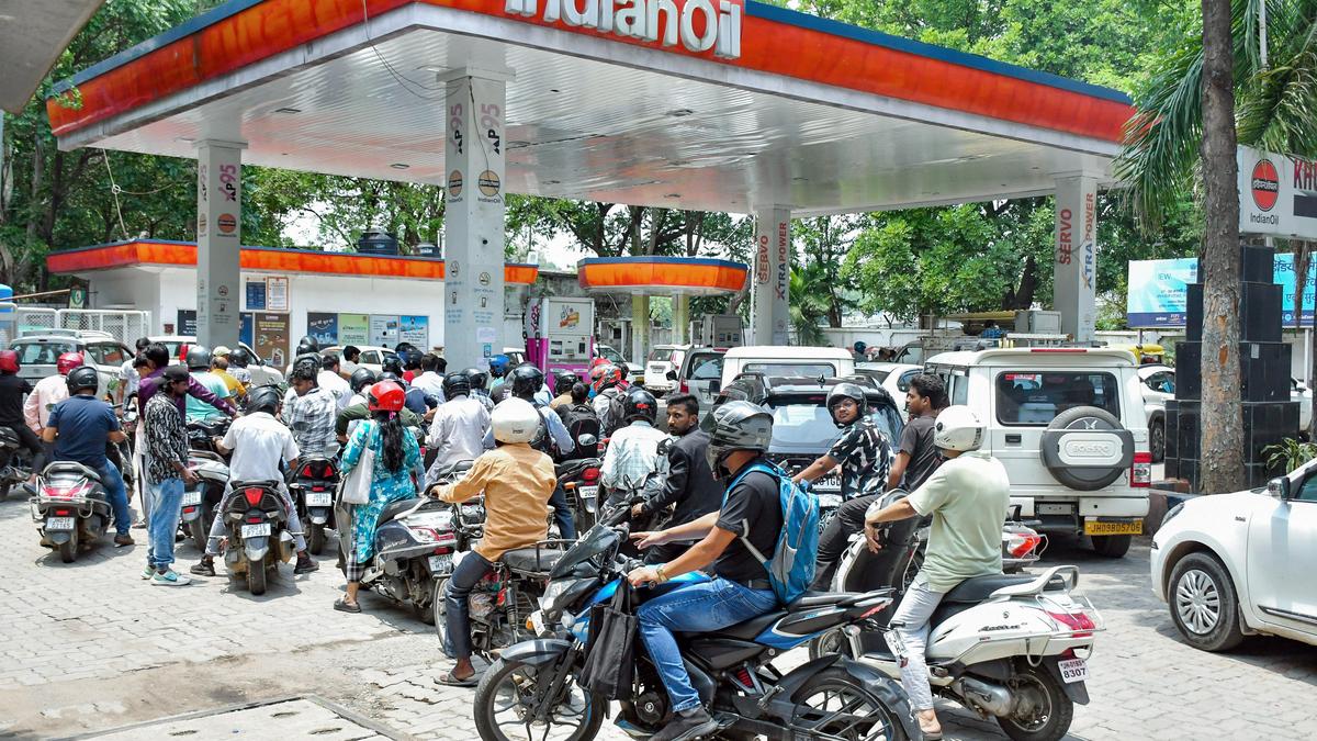 Indian Oil maintaining crude oil inventories for more than a month, LPG sources diversified Indian Oil maintaining crude oil inventories for more than a month, LPG sources diversified