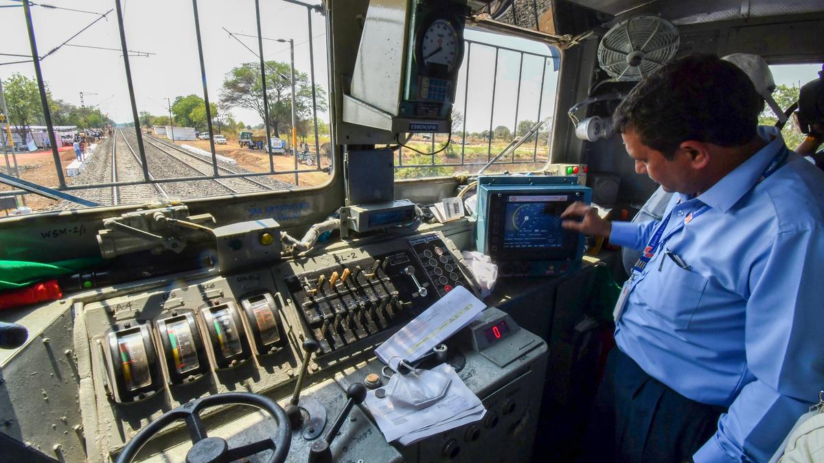 Railways to re-engage retired staff to overcome manpower shortage 