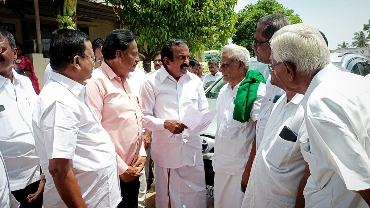 Lower Bhavani Project farmers in Erode against extension of water release at Kalingarayan canal