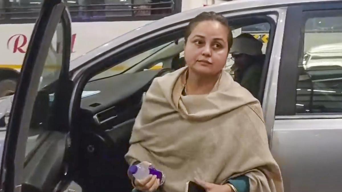 Top news of the day: Rohini Acharya again hits out at Tejashwi’s close aides; South Africa defeats India by 31 runs in first Test match, and more