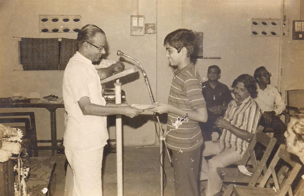 Vishwanathan Anand being felicitated in his teenage years