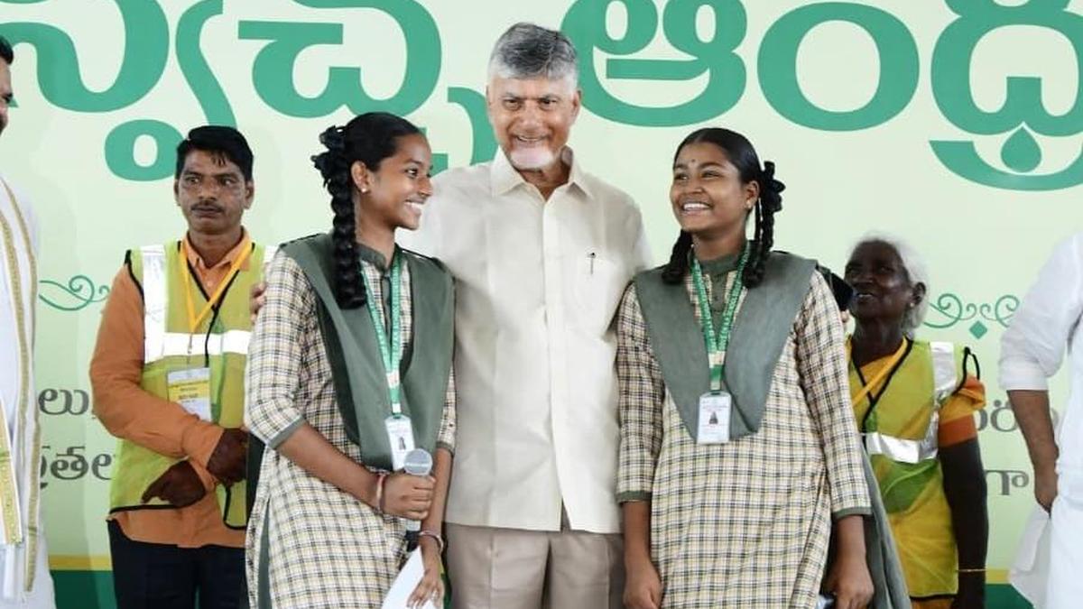 10 villages will part with 17,000 acres for Amaravati project, says A.P. CM