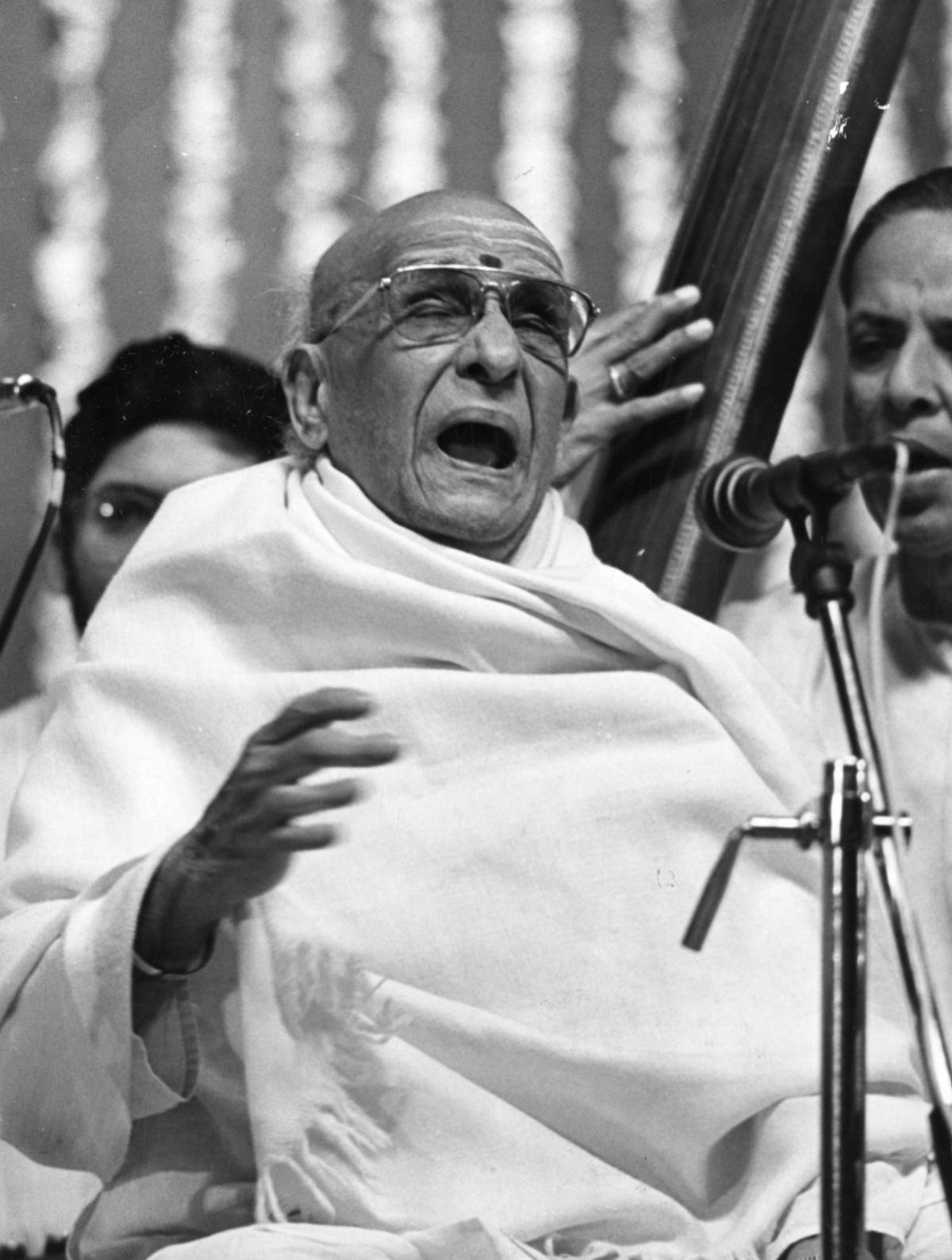 Sangita Kalanidhi Semmangudi R. Srinivasa Iyer 