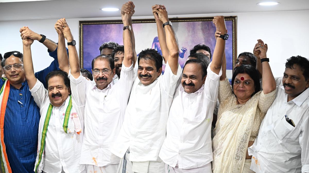 Three-way CM tussle in Kerala fuels meme storm
