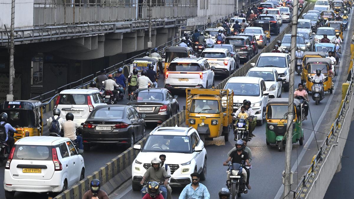 Hyderabad traffic | Private vehicles account for 60-70% trips