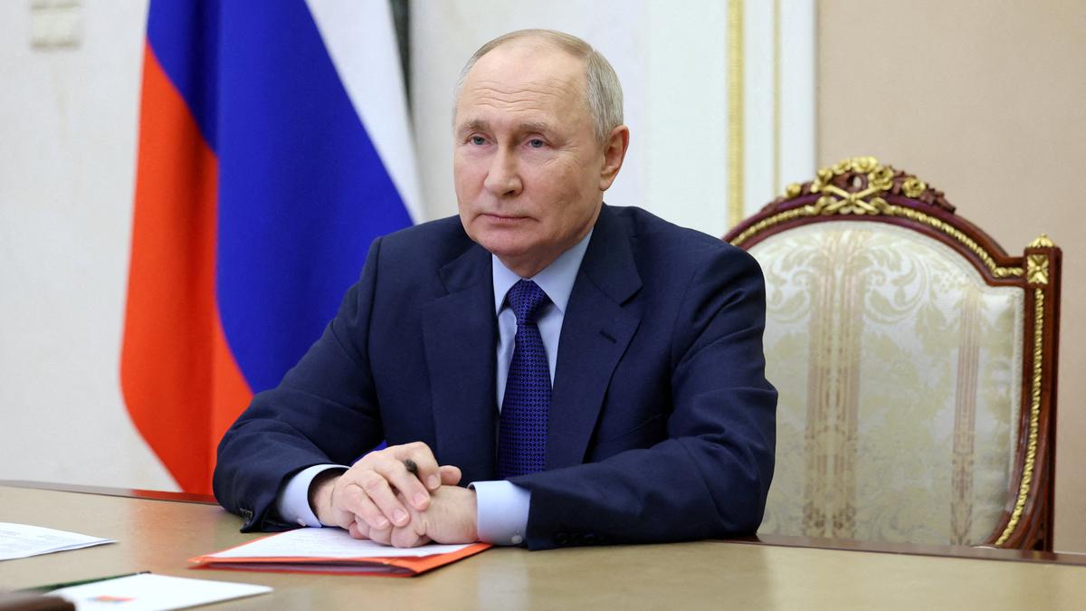 रूस ने पुतिन, 3 अन्य के साथ राष्ट्रपति पद के उम्मीदवार का पंजीकरण बंद कर दिया: TASS