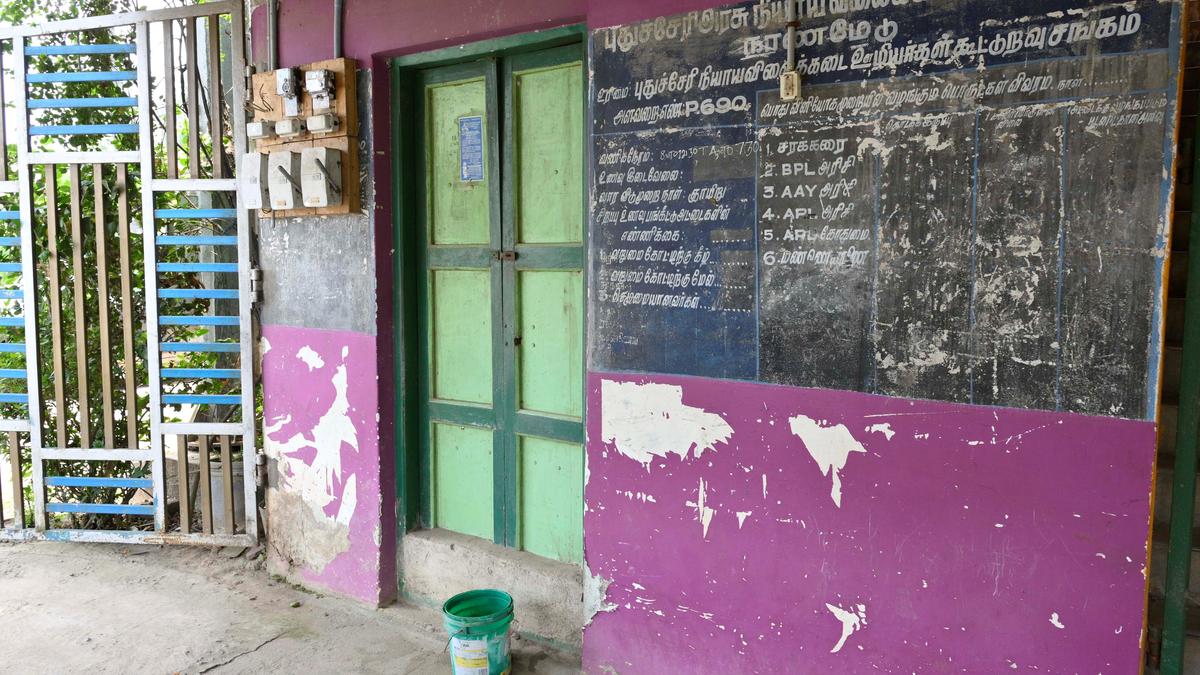 Lieutenant-Governor gives in-principle approval for distribution of free rice through PDS outlets