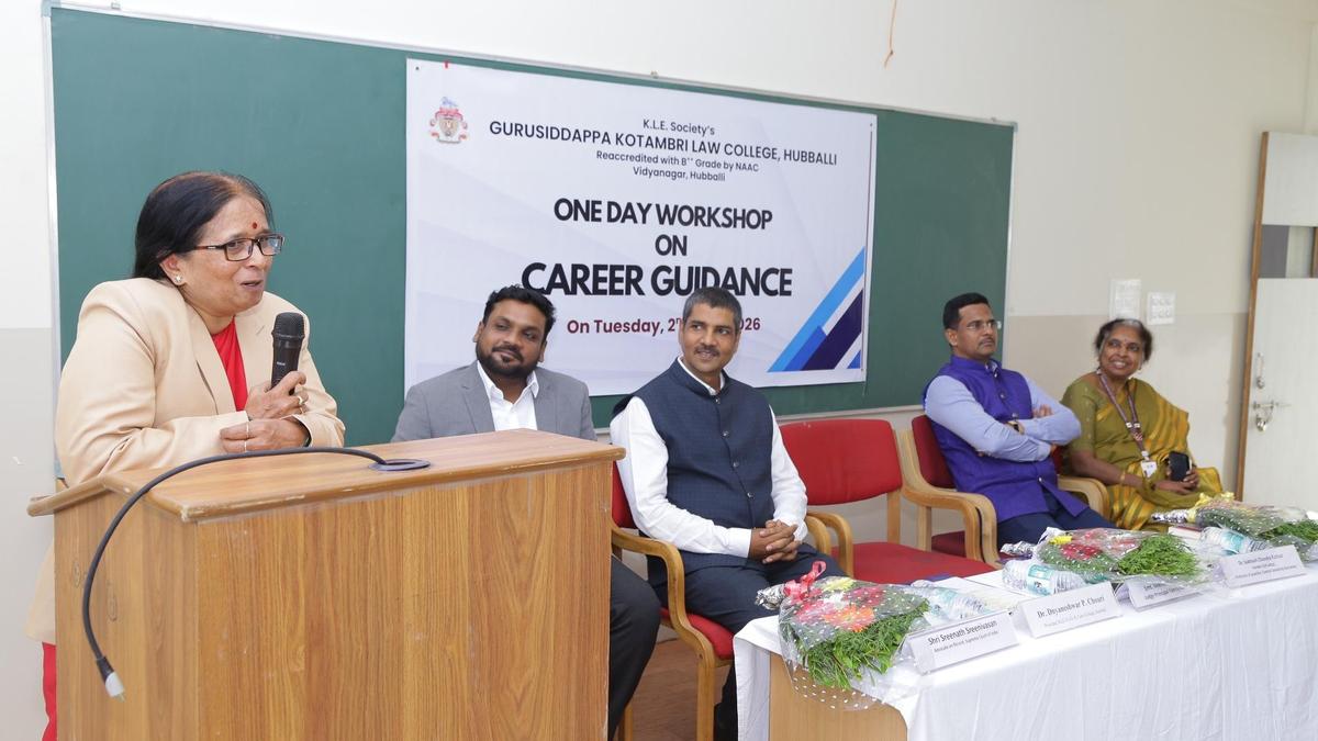 Hubballi: Opportunities galore for those who work with dedication, says judge