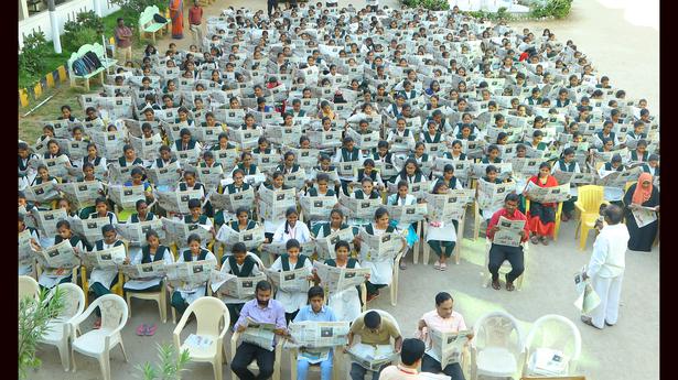 Kodada engineering college students hold The Hindu reading session