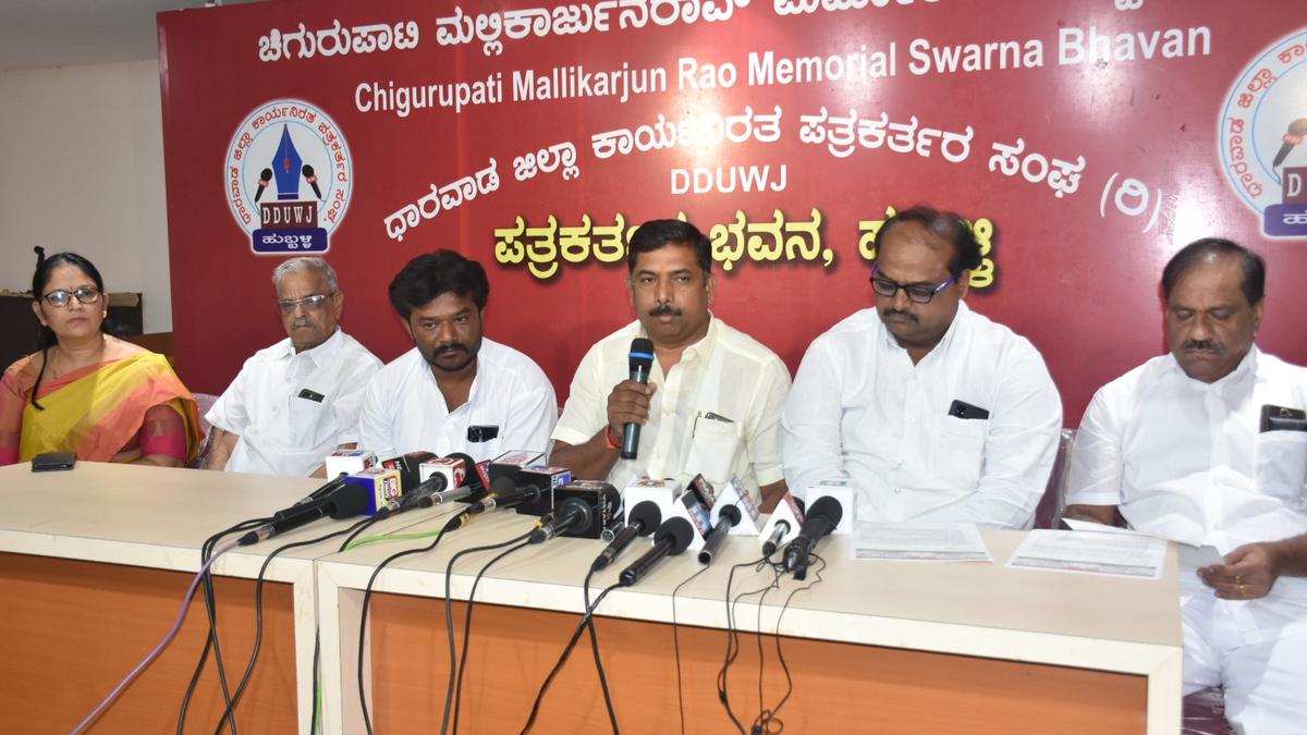 Cong. ticket aspirants against party fielding Kundgol MLA Kusumavati Shivalli for a second time