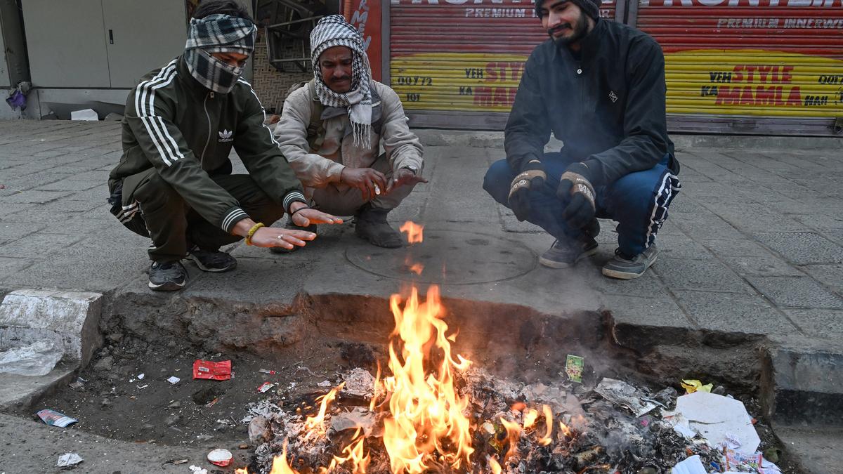 Srinagar experiences coldest night of the season at minus 1.2 degrees Celsius