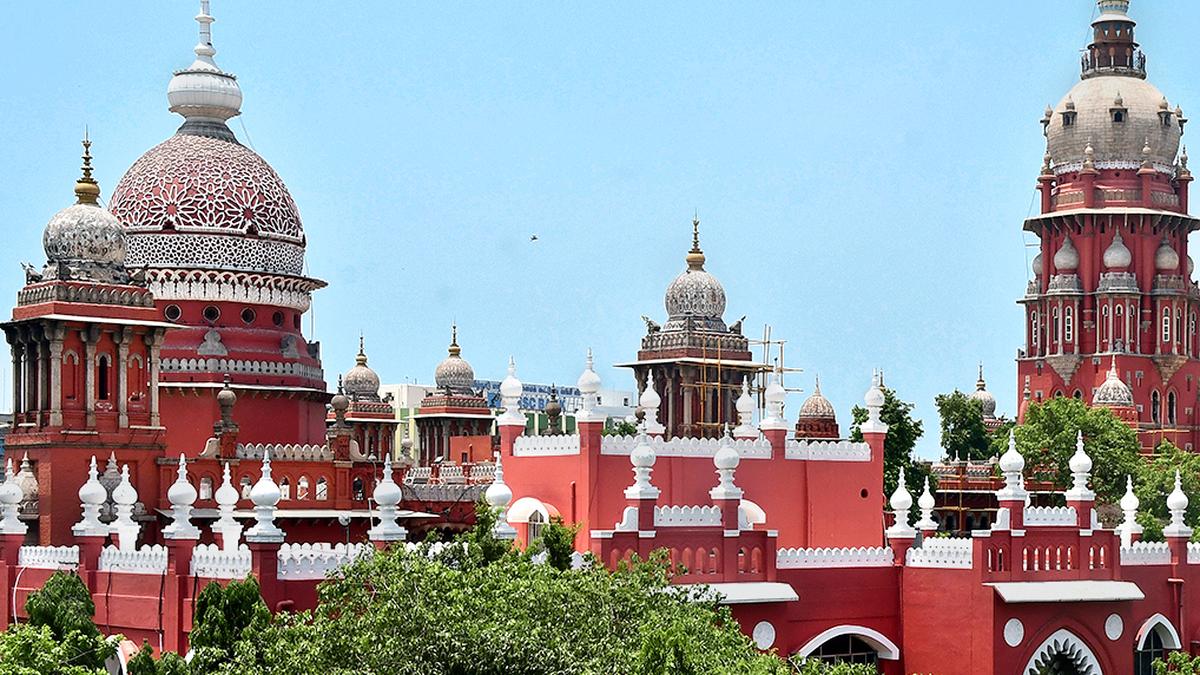 Sand mining case: Madras HC summons T.N. Public Secretary after no law officer turns up to represent State