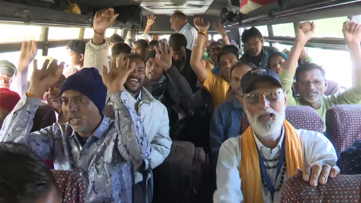 Fresh batch of over 3,000 pilgrims leaves Jammu for Amarnath shrine