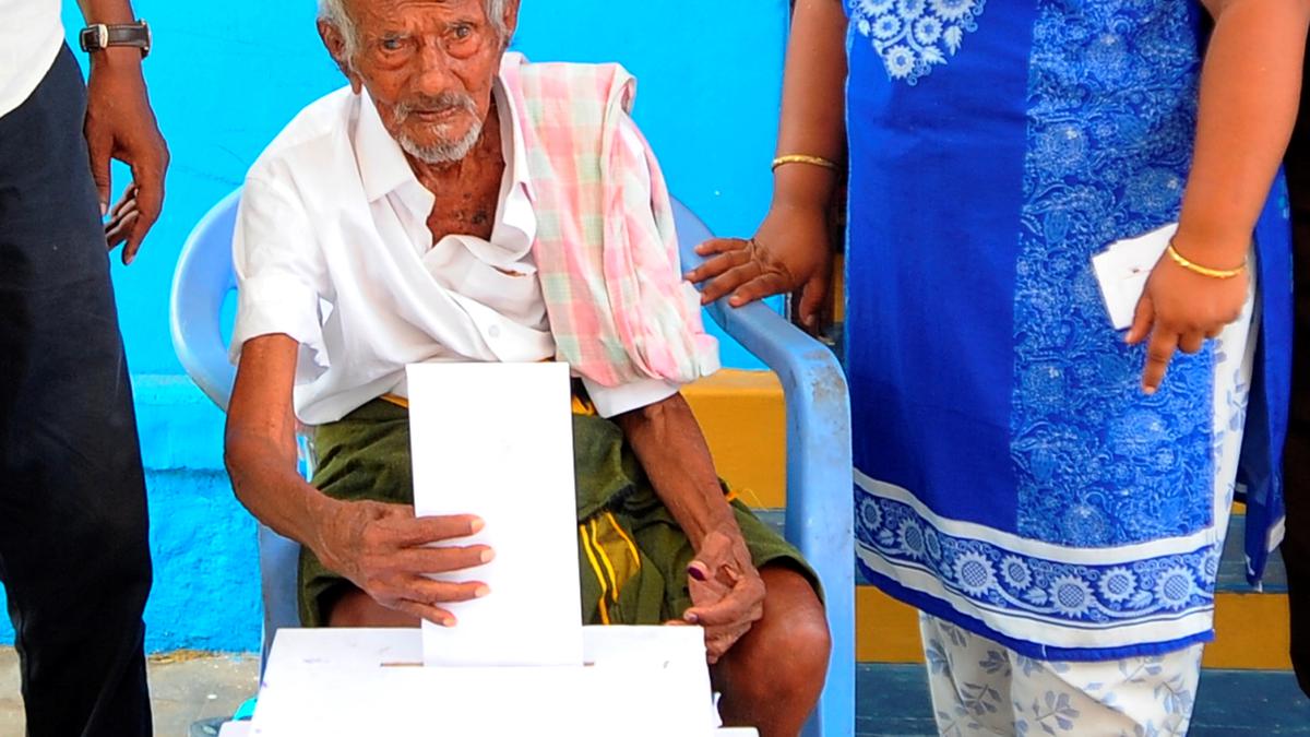 Postal ballot facility for people above 85 years and differently abled begins in Dindigul