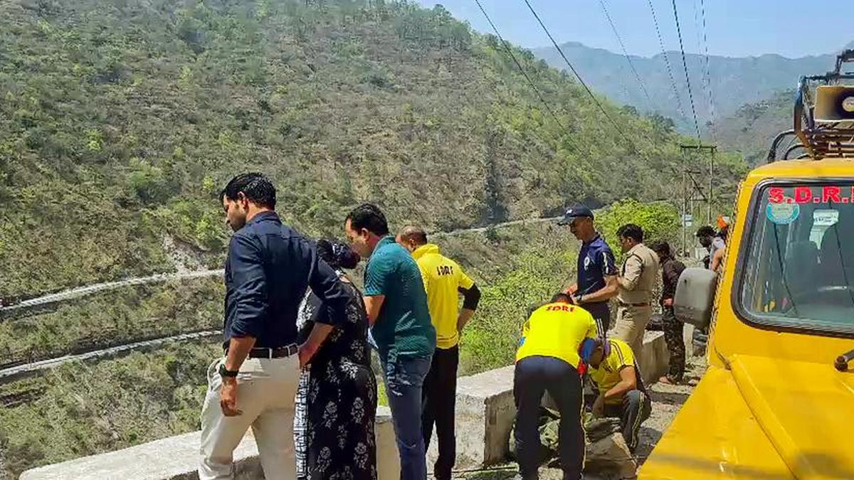 Three dead, four missing after SUV plunges into river near Devprayag