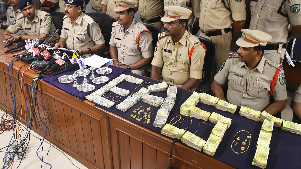 Three arrested, over ₹30 lakh stolen property recovered in different cases in Visakhapatnam