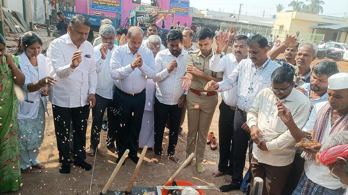 Excavation begins at Lakkundi Kote Virabhadreshwar temple