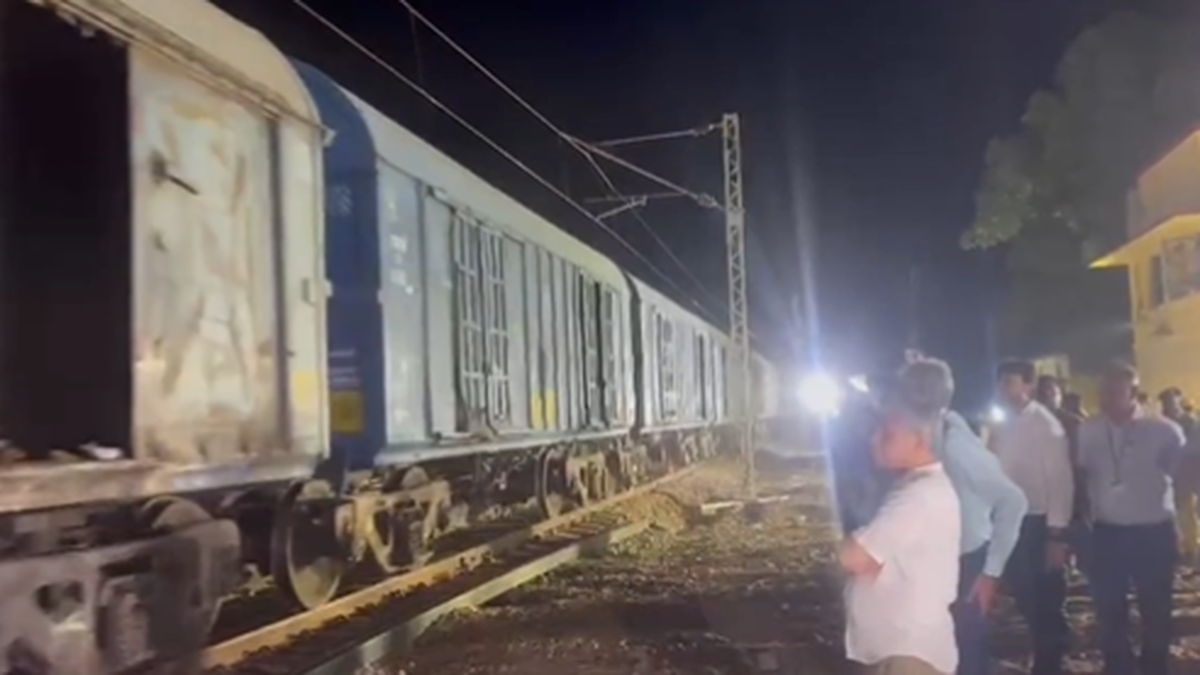 Résumé du matin |  Le premier train quitte la zone accidentée à Balasore après 51 heures;  Un pont en construction s’effondre à Bhagalpur dans le Bihar, et plus encore