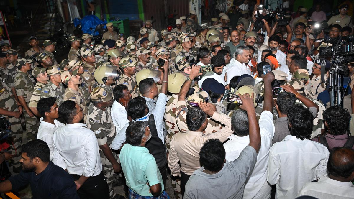 Thirupparankundram row: Madras HC to hear appeals against Single Bench order on December 12