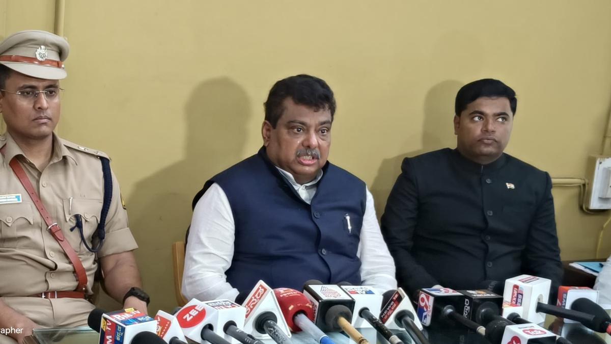 Nothing wrong in revising guarantee guidelines to reach only deserving beneficiaries, says Karnataka Minister M.B. Patil