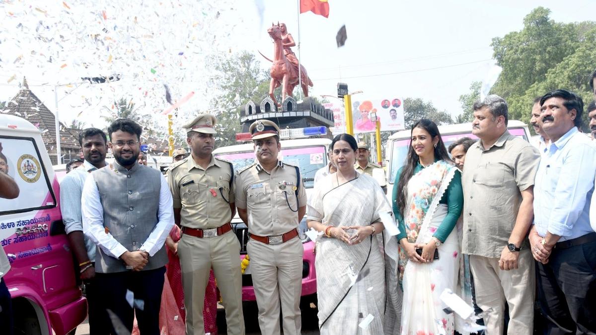 Akka Pade units will be set up in smaller towns, says Hebbalkar