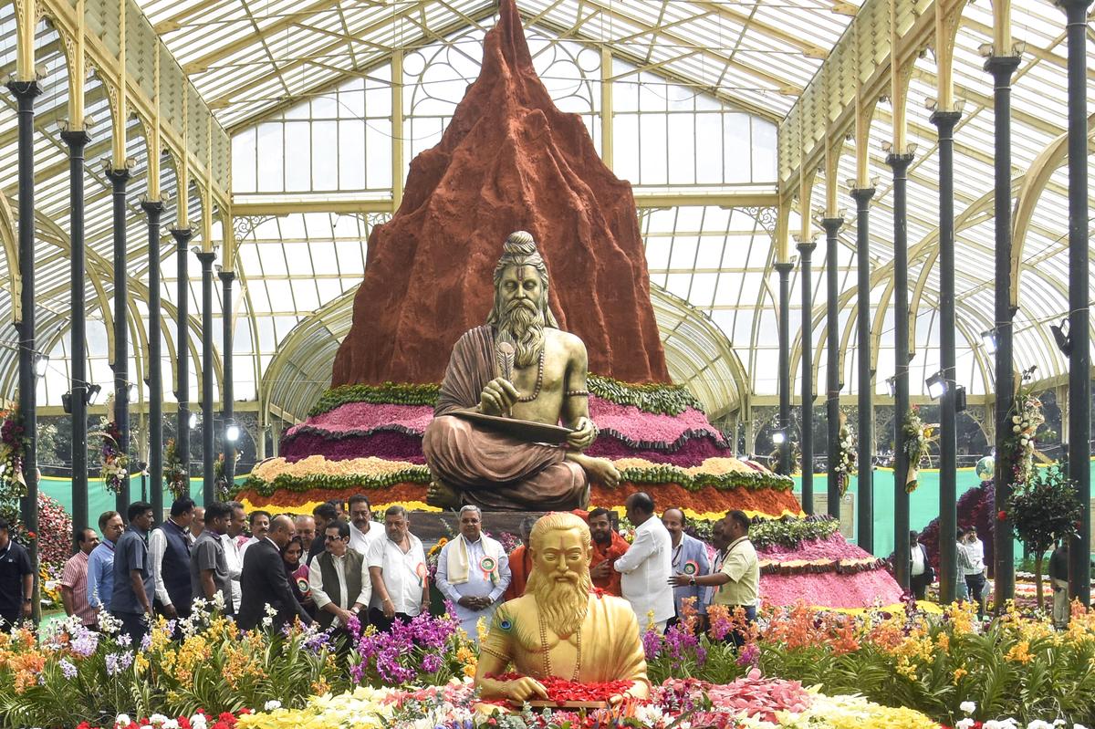 Republic Day flower show in Bengaluru draws 4.75 lakh visitors - The Hindu