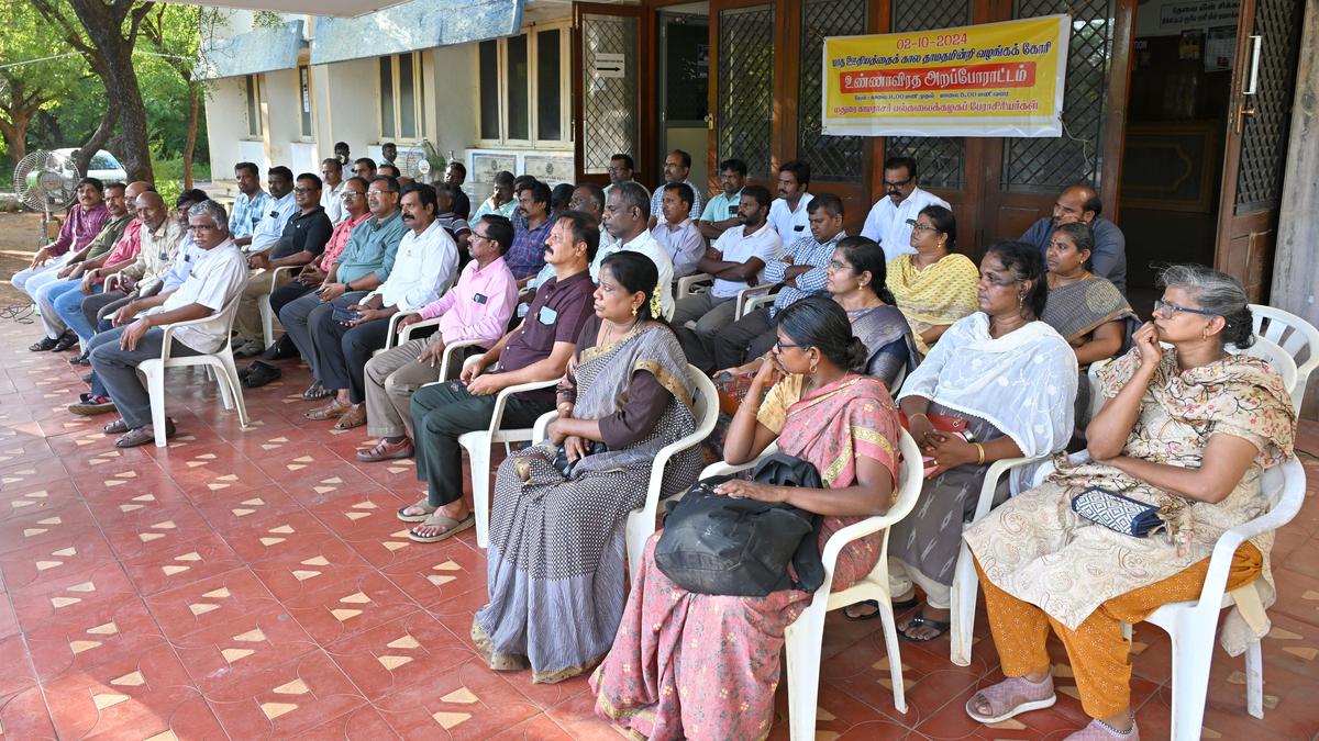 MKU teachers stage hunger-strike; demand disbursement of pending salary