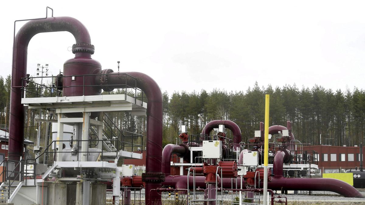 Finland says Russia suspending natural gas supplies